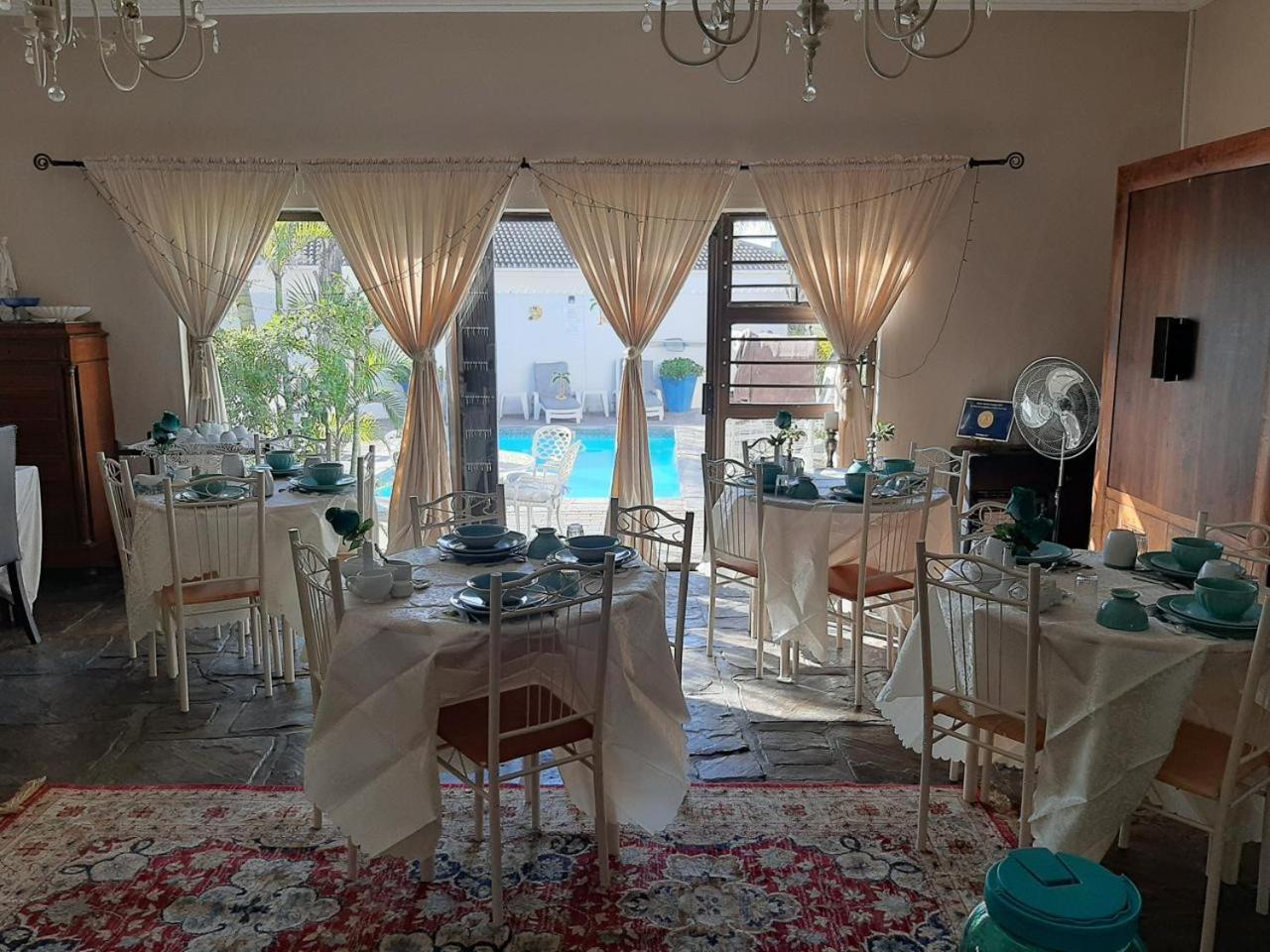 Au Plais De Langebaan At Palm Tree Villa Exterior photo